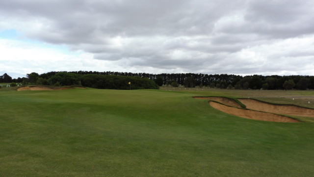 The 2nd green at Thirteenth Beach Golf Links Creek Course