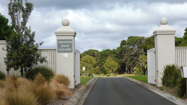 Entrance to Thirteenth Beach Golf Links