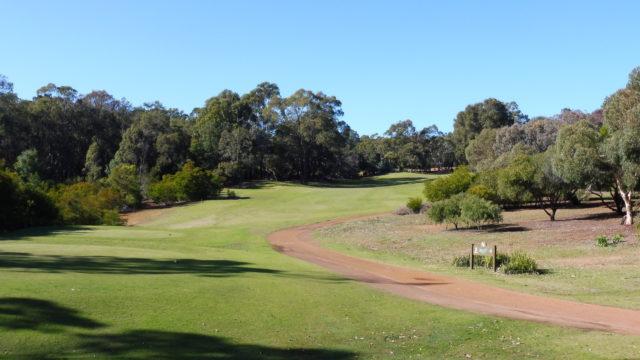 The 3rd tee at Araluen Golf Resort