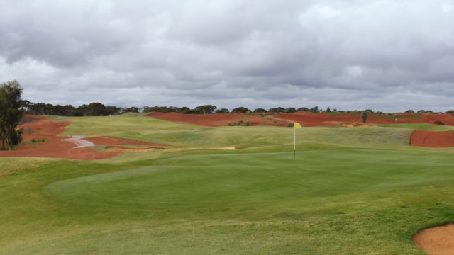 The 15th green at Kalgoorlie Golf Club