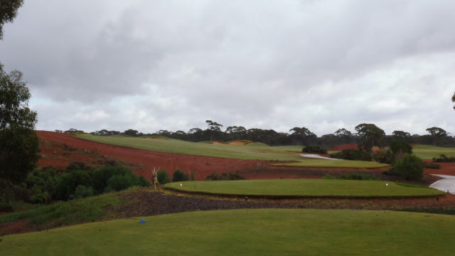 The 15th tee at Kalgoorlie Golf Club