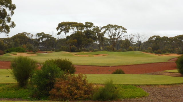 The 4th tee at Kalgoorlie Golf Club