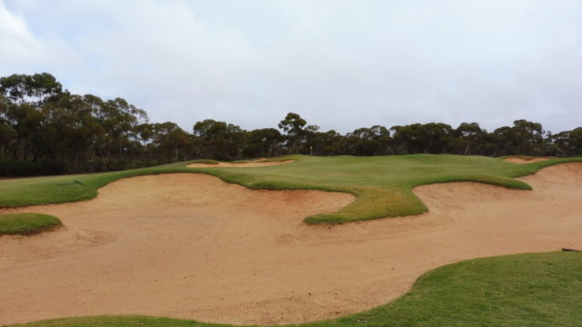 The 8th green at Kalgoorlie Golf Club