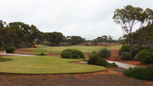 The 9th tee at Kalgoorlie Golf Club