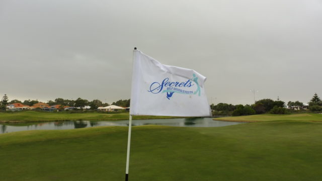 Pinflag at Secret Harbour Golf Links