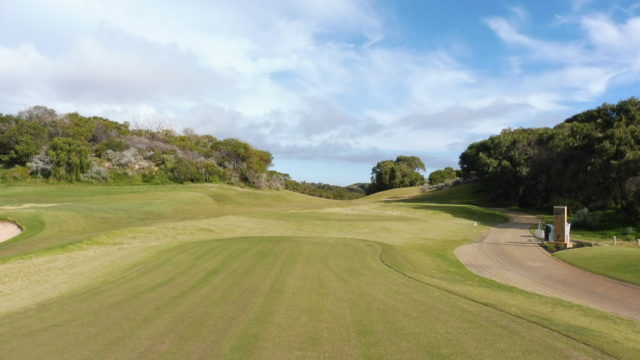 The 10th tee at The Cut Golf Club