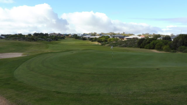 The 6th green at The Cut Golf Club