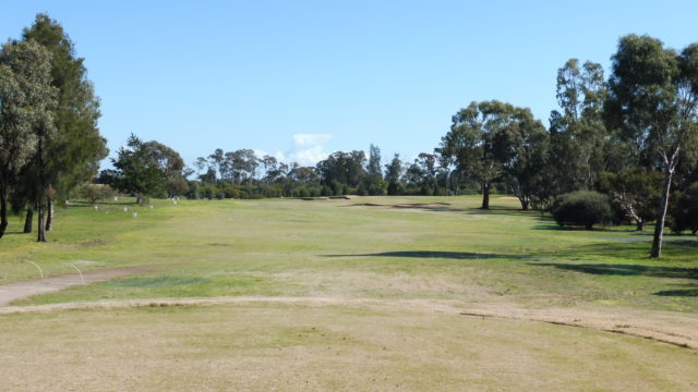 The 1st tee at Horsham Golf Club