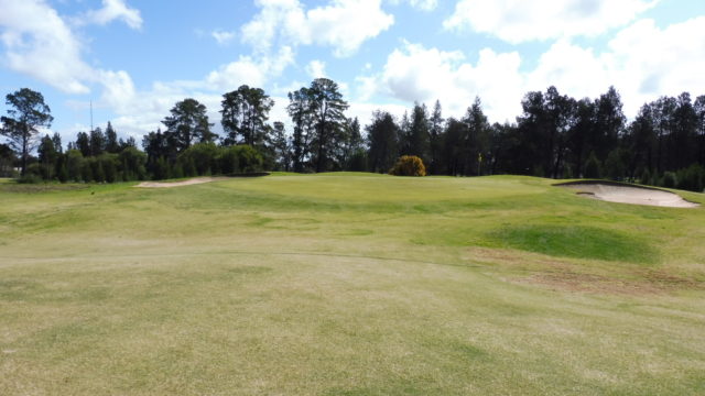 The 6th green at Horsham Golf Club