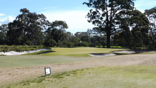 The 19th green at Metropolitan Golf Club