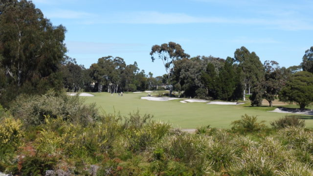 The 6th hole at Metropolitan Golf Club