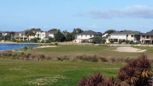 The 18th green at Sanctuary Lakes Golf Club