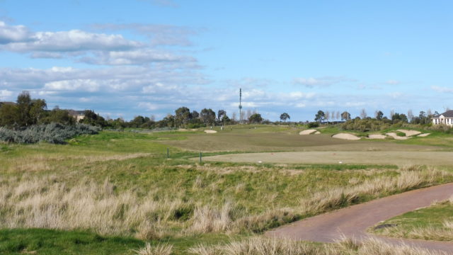 The 5th tee at Sanctuary Lakes Golf Club