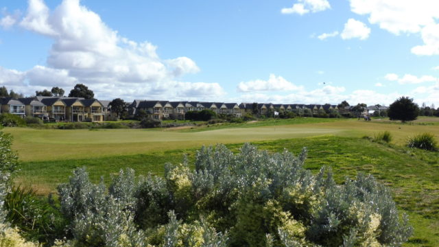 The 9th green at Sanctuary Lakes Golf Club