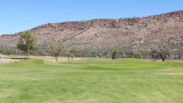 The 10th green at Alice Springs Golf Club