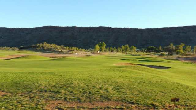 The 18th green at Alice Springs Golf Club