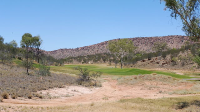 The 8th green at Alice Springs Golf Club