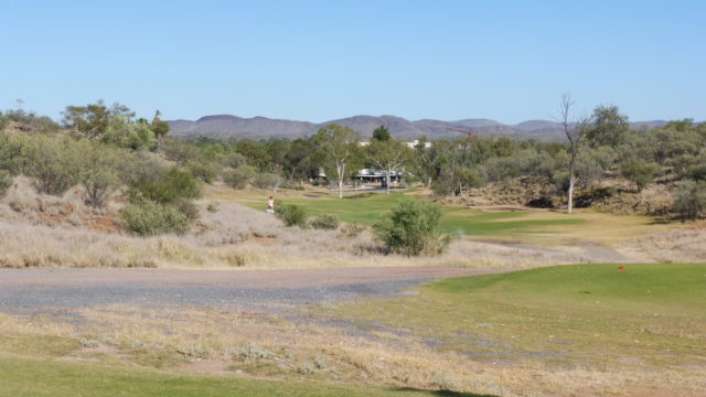 The 8th tee at Alice Springs Golf Club