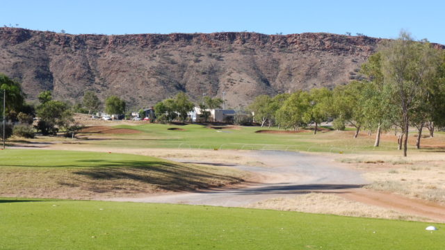 The 9th tee at Alice Springs Golf Club