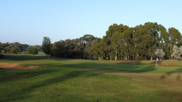 The 18th green at Murray Downs Golf Country Club