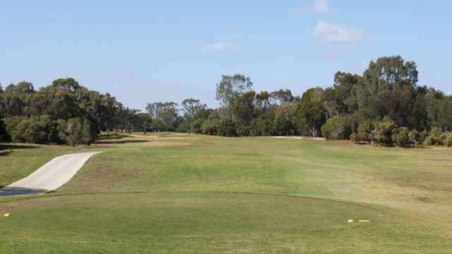 The 4th tee at Murray Downs Golf Country Club