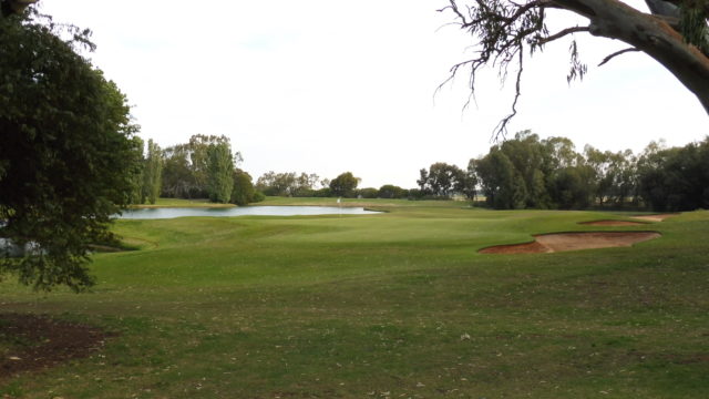 The 5th green at Murray Downs Golf Country Club