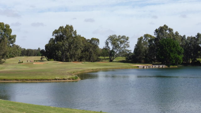 The 5th tee at Murray Downs Golf Country Club