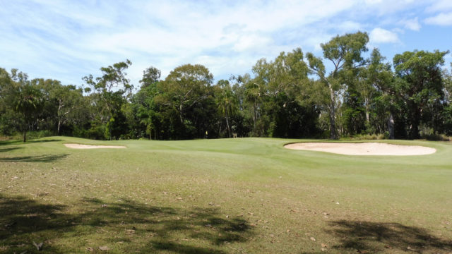 The 10th green at Capricorn Resort Golf Course