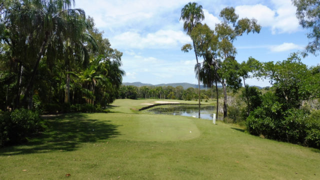 The 11th tee at Capricorn Resort Golf Course