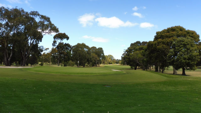 The 9th green at Cranbourne Golf Club