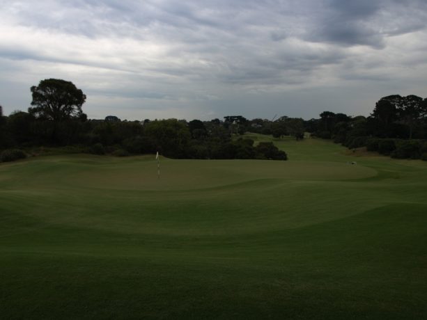 The 18th green at Sorrento Golf Club