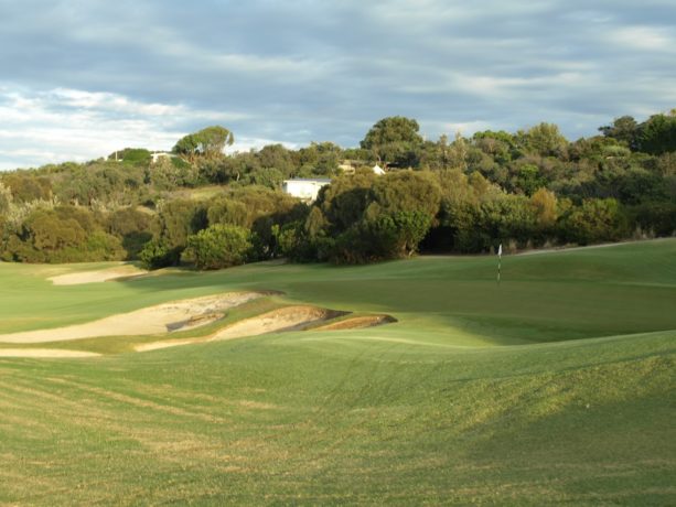 The 9th green at Sorrento Golf Club