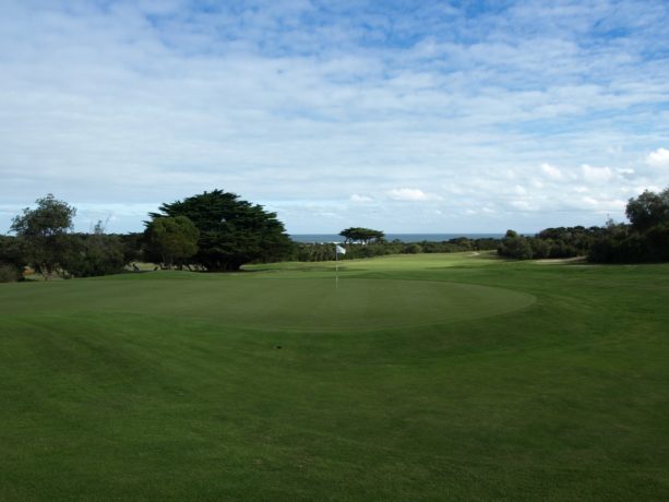 The 18th green at Flinders Golf Club