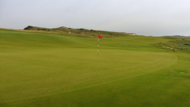 The 15th Green at Cape Wickham Links