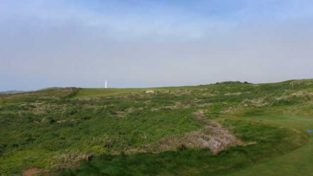 The 4th tee at Cape Wickham Links