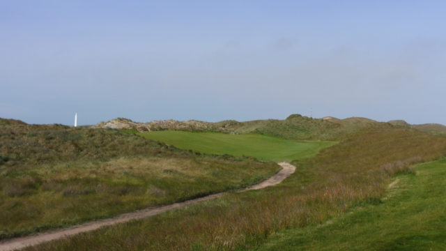 The 7th tee at Cape Wickham Links