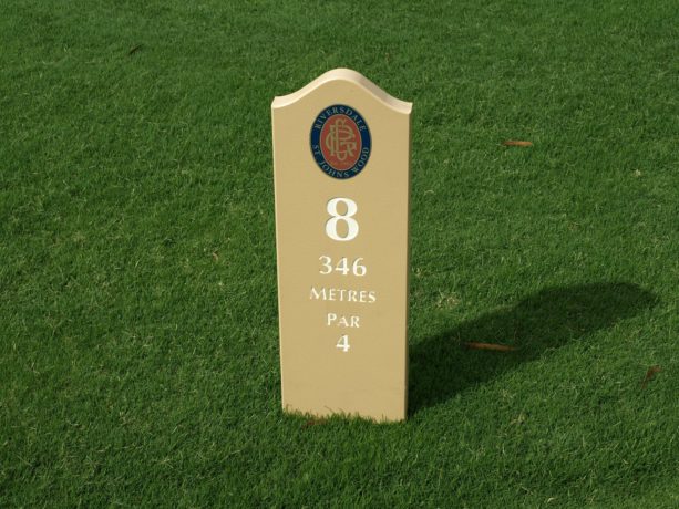 Tee marker at Riversdale Golf Club