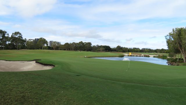 The 8th green at Lakelands Golf Club