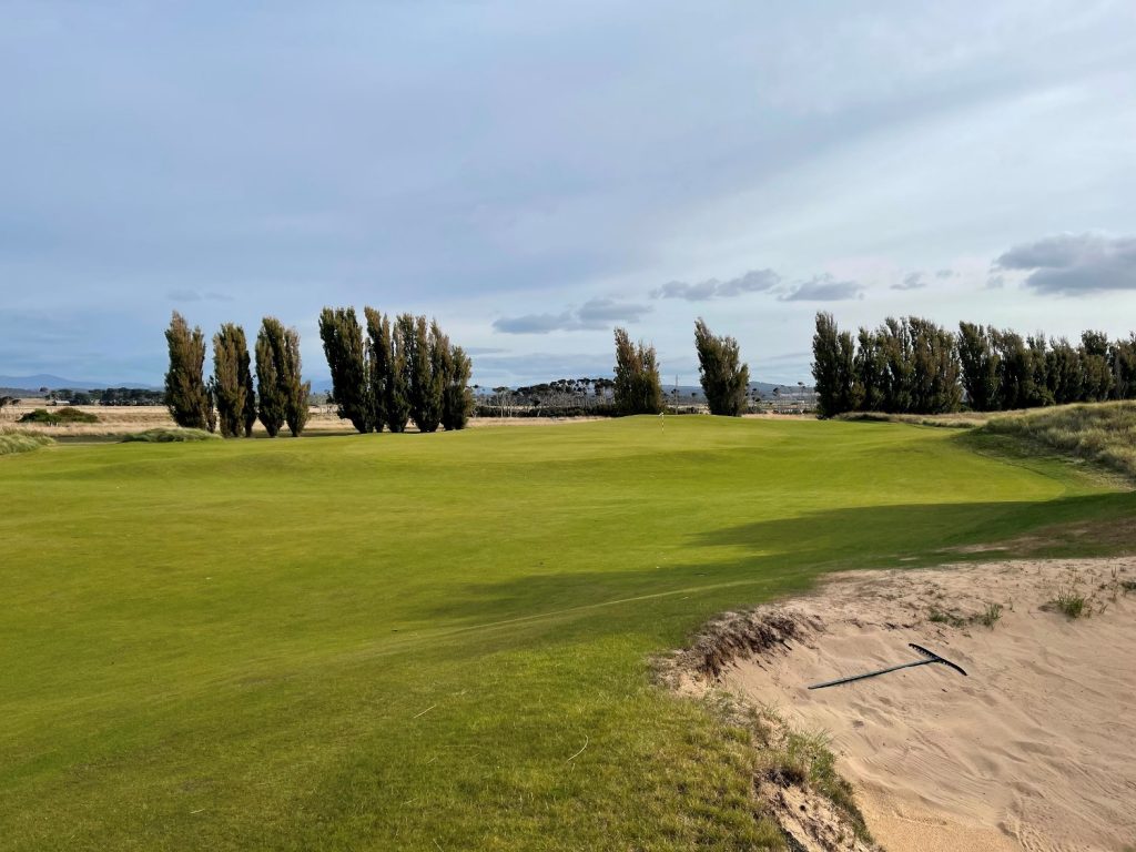 The 11th green at Barnbougle Lost Farm